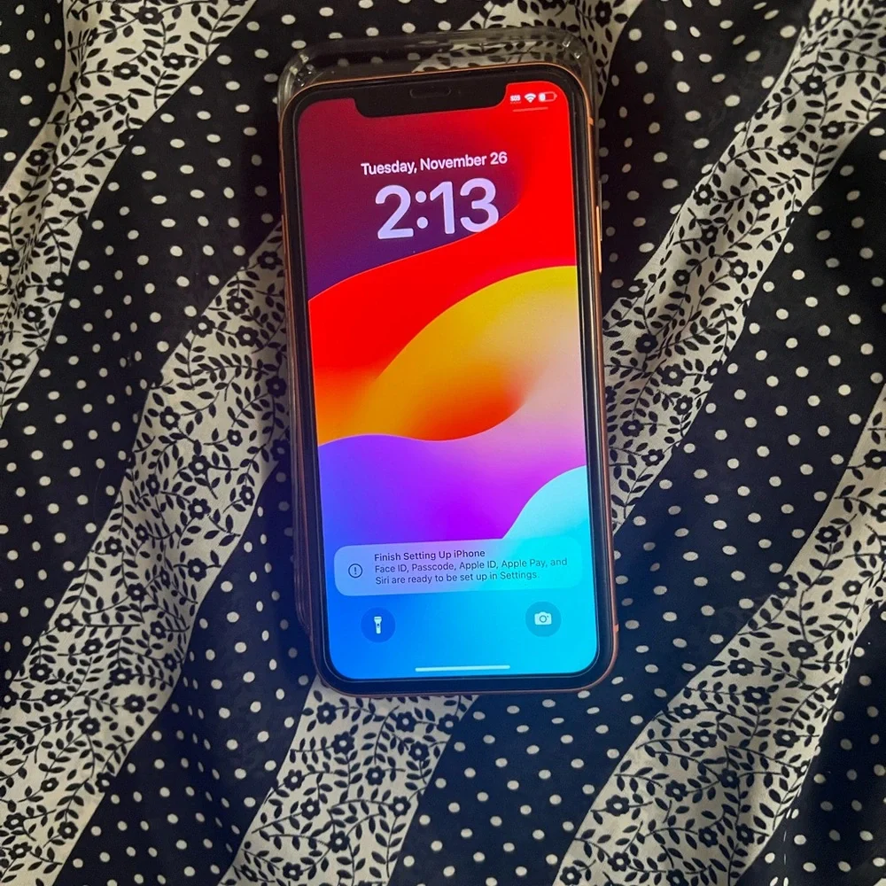 Apple iPhone XR - 64 GB -Coral (Straight Talk) Custom Mirror Silver Chrome Back